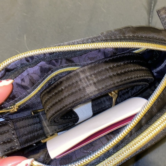 Lug Wicked Coupe purse - Picture 4 of 7